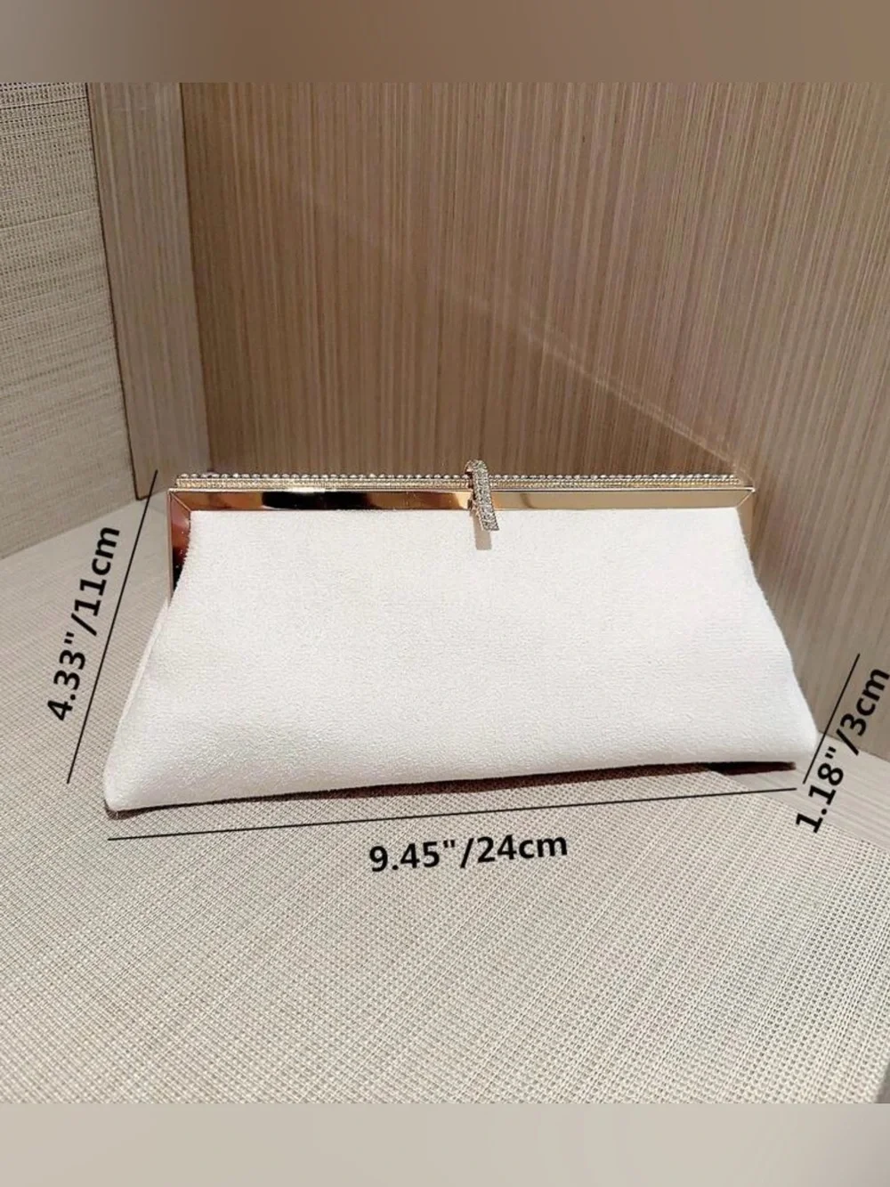 Elegant Cream Evening Clutch with Gold Accents